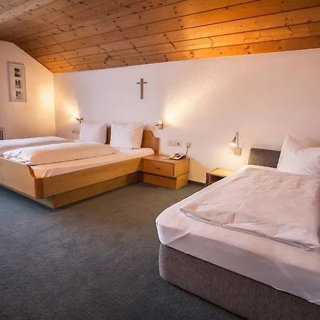 Pensión Gaestehaus-pension Barbara 3*