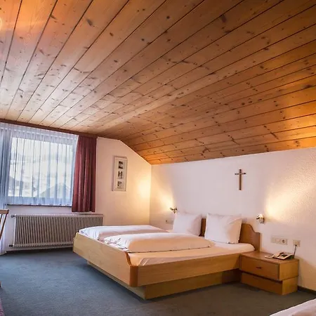 Gaestehaus-pension Barbara Pensión 3*