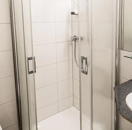 Penzion Gaestehaus-pension Barbara Andelsbuch